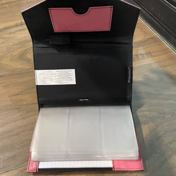 Excellent Condition Leather Business Card Storage Case - Picture 12 of 13